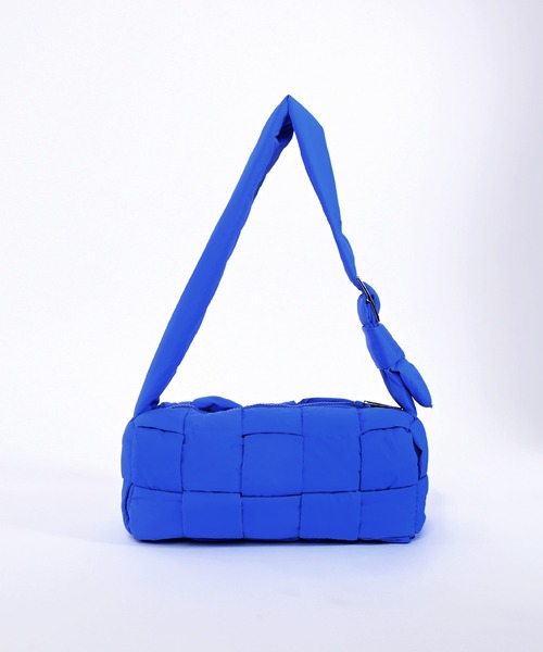 Narcissus（ナルシス）の「パディングショルダーバッグ/軽量（ショルダーバッグ・レディース・ブルー/ブラック・FREE）」の3枚目の写真