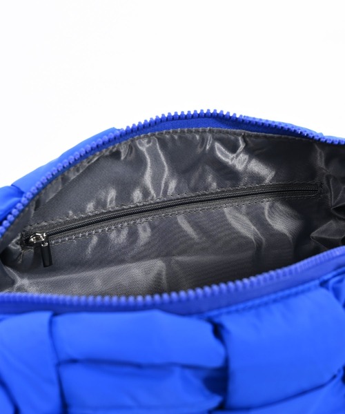 Narcissus（ナルシス）の「パディングショルダーバッグ/軽量（ショルダーバッグ・レディース・ブルー/ブラック・FREE）」の8枚目の写真
