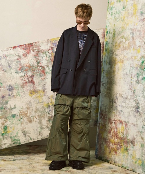 MAISON SPECIAL(メゾンスペシャル)の「《UNISEX》Gather Curved Switching Wide Pants/ギャザーカーブスウィッチングワイドパンツ【MAISON SPECIAL/メゾンスペシャル】(カーゴパンツ・メンズ・グレイッシュベージュ/カーキ/キャメル/ネイビー・0/1)」の8枚目の写真