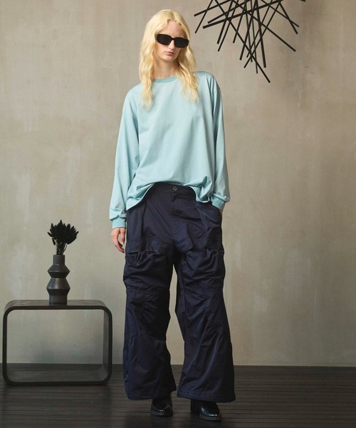 MAISON SPECIAL(メゾンスペシャル)の「《UNISEX》Gather Curved Switching Wide Pants/ギャザーカーブスウィッチングワイドパンツ【MAISON SPECIAL/メゾンスペシャル】(カーゴパンツ・メンズ・グレイッシュベージュ/カーキ/キャメル/ネイビー・0/1)」の14枚目の写真