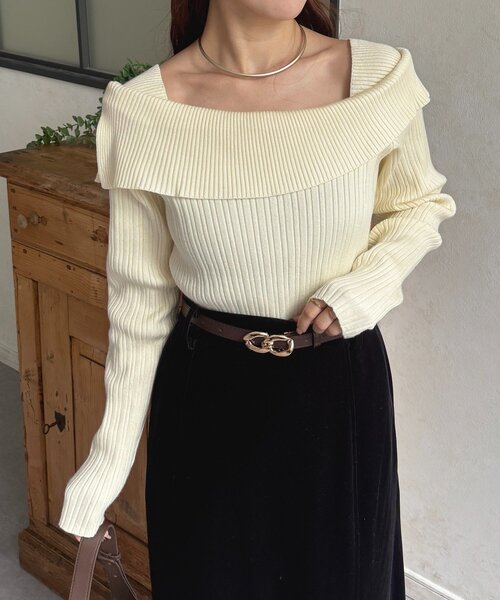 Thevon（ゼボン）の「オフショル風スクエアリブニット（ニット/セーター・レディース・グレー/アイボリー/ブラック・FREE）」の8枚目の写真