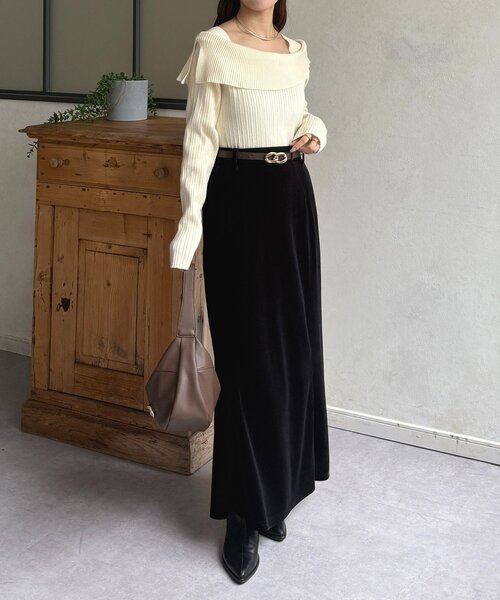 Thevon（ゼボン）の「オフショル風スクエアリブニット（ニット/セーター・レディース・グレー/アイボリー/ブラック・FREE）」の9枚目の写真