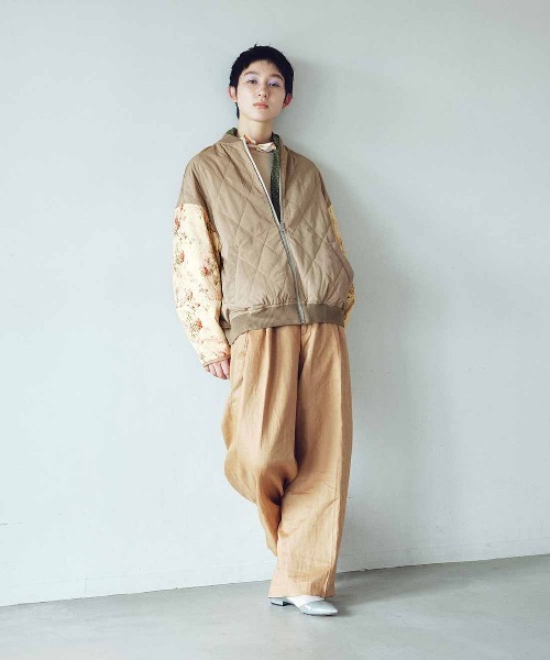 MEDE19F(メデジュウキュウ)の「MEDE19F ミュルーズモダン〈「ミュルーズ染織美術館」アーカイブコレクション〉中わた入りリバーシブルブルゾン〈ベージュ〉(ブルゾン・レディース・ベージュ系その他・M/LL/L)」の2枚目の写真