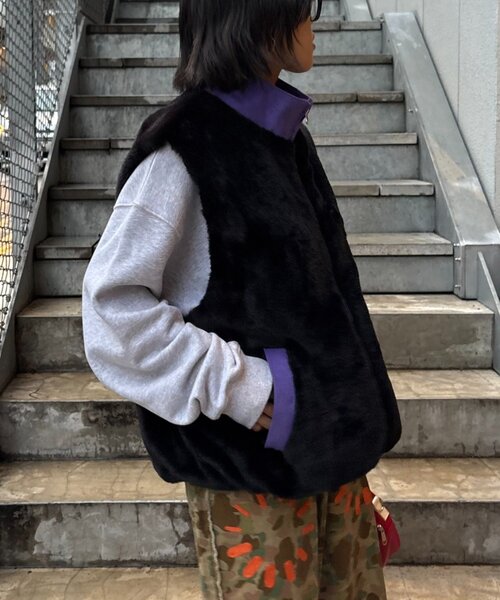 SOUNDSGOOOOD（サウンズグッド）の「【SOUNDS GOOOOD】デニム切替ファーベスト（ベスト・メンズ・ブラック/ブラウン・ONE SIZE）」の12枚目の写真