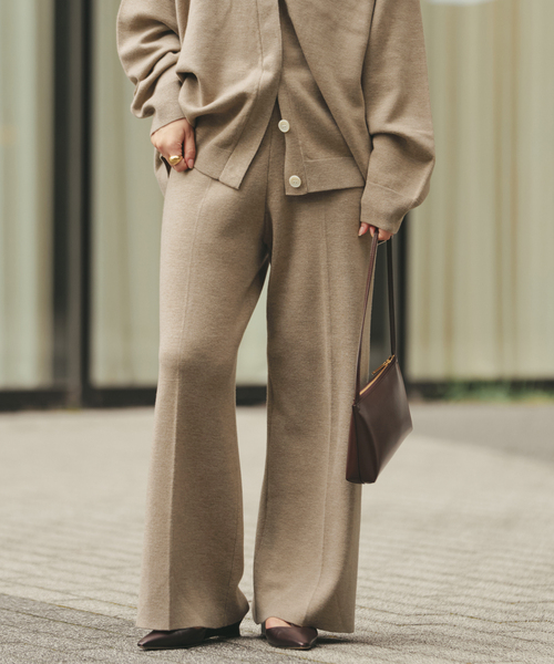 plage(プラージュ)の「《追加》CASH TOUCH flare パンツ(その他パンツ・レディース・ライトグレー/モカ・36/38)」の9枚目の写真