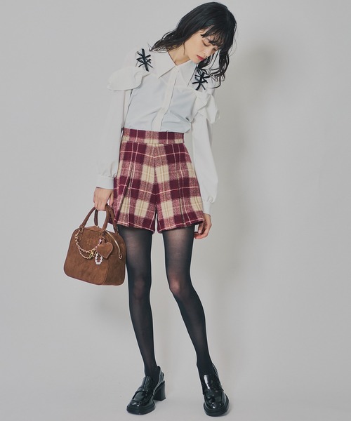 REDYAZEL（レディアゼル）の「チェックタックショートパンツ（その他パンツ・レディース・キャメル/ボルドー/グレー・SMALL/MEDIUM）」の13枚目の写真