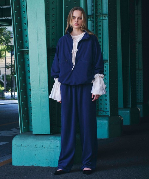 AKTE（アクテ）の「フリースラインパンツ（その他パンツ・レディース・ネイビー/グレイッシュベージュ・1/2/2T）」の19枚目の写真