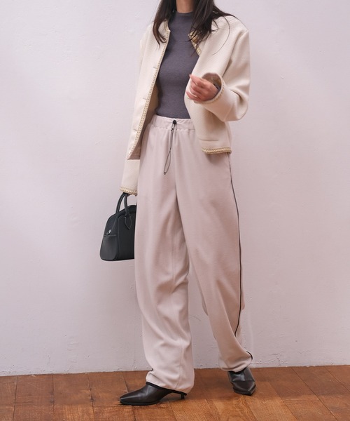 AKTE（アクテ）の「フリースラインパンツ（その他パンツ・レディース・ネイビー/グレイッシュベージュ・1/2/2T）」の6枚目の写真