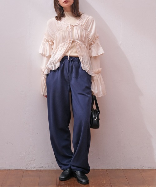 AKTE（アクテ）の「フリースラインパンツ（その他パンツ・レディース・ネイビー/グレイッシュベージュ・1/2/2T）」の15枚目の写真