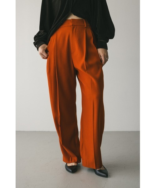 STYLEMIXER（スタイルミキサー）の「ベーシックツータックパンツ（スラックス・レディース・ブラック/アイボリー/ダークグレー/オレンジ・SMALL/MEDIUM/LARGE）」の4枚目の写真