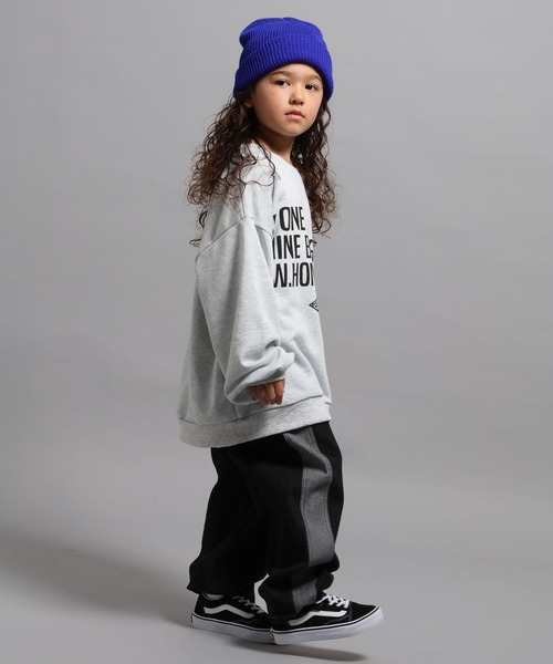 GEORGE'S(ジョージズ)の「【KIDS】カラーアソートプルオーバー(スウェット・キッズ・ホワイト系その他/イエロー/ブルー・110/130/150)」の4枚目の写真