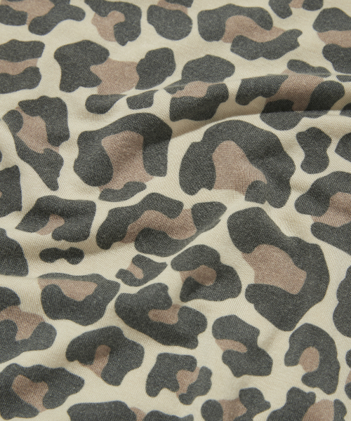 suade（スエード）の「PATTERN SLIM LONG SLEEVE [LEOPARD]（Tシャツ/カットソー・レディース・その他・FREE）」の5枚目の写真