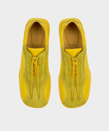 PEMONT（ペモーント）の「square (yellow)（スニーカー）」