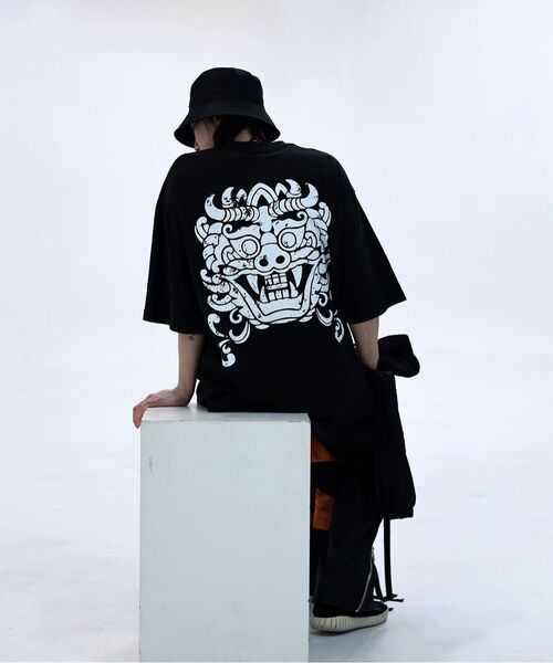 KIRTIMUKHA(キールティムカ)の「プリンティングルーズフィット半袖Tシャツブラック(Tシャツ/カットソー・メンズ・その他・2/3)」の8枚目の写真