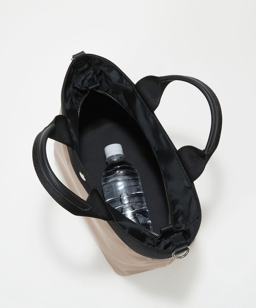 Breath TOPKAPI(ブレストプカピ)の「【Breath TOPKAPI sis】【WEB限定】ナイロン トート バッグ ショルダー付き 軽量 / RIPPLE リプル(トートバッグ・レディース・ライトベージュ/グレイッシュベージュ/ブラック・FREE)」の10枚目の写真