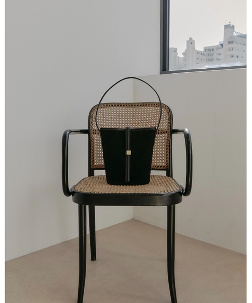 nunela（ヌネラ）の「バケツショルダー【No.12】（ショルダーバッグ・レディース・ブラウン/ライトブルー/ブラック・FREE）」の9枚目の写真