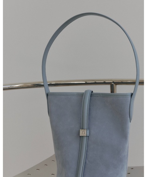 nunela（ヌネラ）の「バケツショルダー【No.12】（ショルダーバッグ・レディース・ブラウン/ライトブルー/ブラック・FREE）」の6枚目の写真