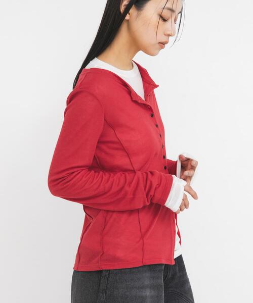 KBF(ケイビーエフ)の「バイカラーレイヤードカットソー(Tシャツ/カットソー・レディース・グレー/チャコールグレー/ブラウン/オフホワイト/レッド/ブルー・ONE)」の20枚目の写真