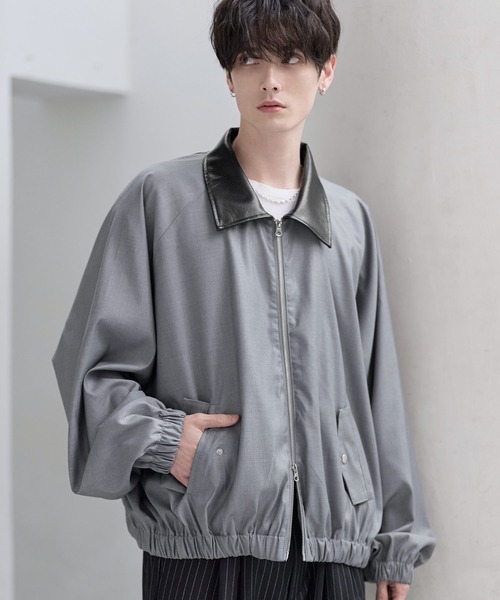 ETELIO（エテリオ）の「襟合皮切替ジップアップショートブルゾン（ブルゾン・メンズ・チャコール/ブラック/ワイン/グレー・S/M/L/XL）」の3枚目の写真