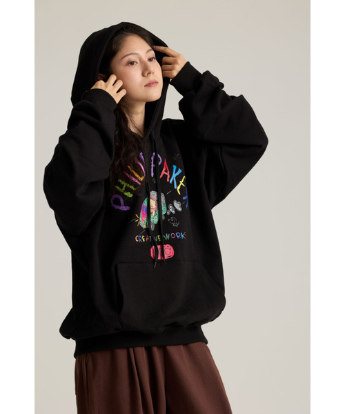 PHILIPPAKER(フィリップペイカー)の「ミニバスクレヨン フードパーカー ブラック(パーカー・レディース・その他・M/L/XL)」の4枚目の写真