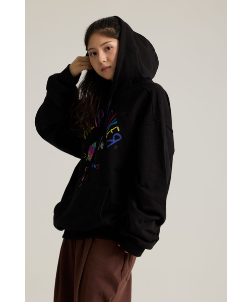 PHILIPPAKER(フィリップペイカー)の「ミニバスクレヨン フードパーカー ブラック(パーカー・レディース・その他・M/L/XL)」の5枚目の写真