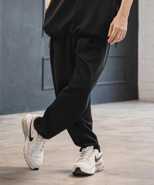 CAMBIO(カンビオ)の「mp14528-Lyocell Blend Lightweight Cardboard Knit Pants バルーンパンツ(S65626cmb)(その他パンツ・メンズ・ブラック/ダークブルー/チャコール/キナリ・S/M/L)」の3枚目の写真