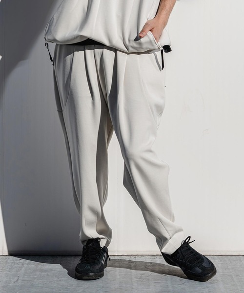 CAMBIO(カンビオ)の「mp14528-Lyocell Blend Lightweight Cardboard Knit Pants バルーンパンツ(S65626cmb)(その他パンツ・メンズ・ブラック/ダークブルー/チャコール/キナリ・S/M/L)」の6枚目の写真