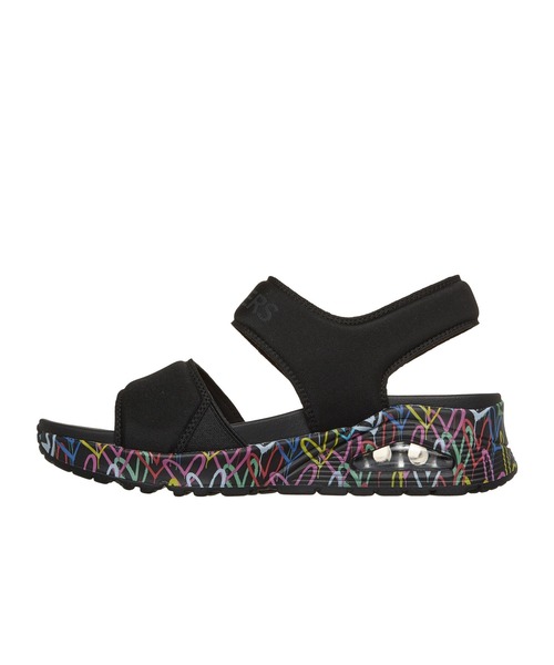 SKECHERS(スケッチャーズ)の「JGOLDCROWN ウノ シー オブ ラブ(サンダル・レディース・ブラック/ホワイト×ホワイト・23cm/24cm)」の3枚目の写真