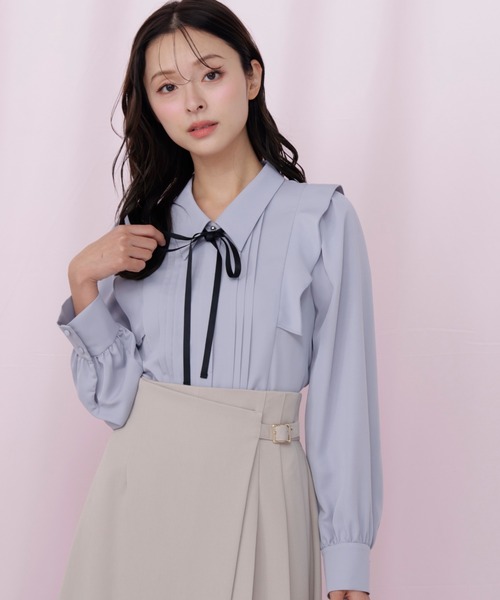 JILL by JILL STUART(ジルバイジルスチュアート)の「リボン付きピンタックブラウス(シャツ/ブラウス・レディース・ピンク/ホワイト系その他/ブルー・FREE)」の6枚目の写真