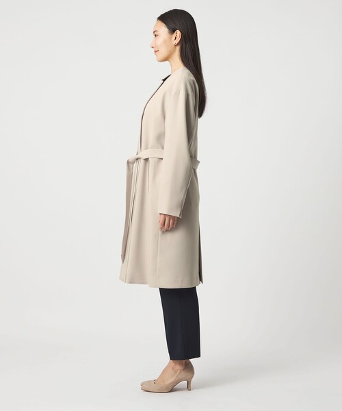 A DAY IN THE LIFE UNITED ARROWS(アデイインザライフユナイテッドアローズ)の「ダブルクロス ノーカラー ベルトコート<A DAY IN THE LIFE>(その他アウター・レディース・ブラック/ネイビー/ナチュラル・36/38)」の6枚目の写真