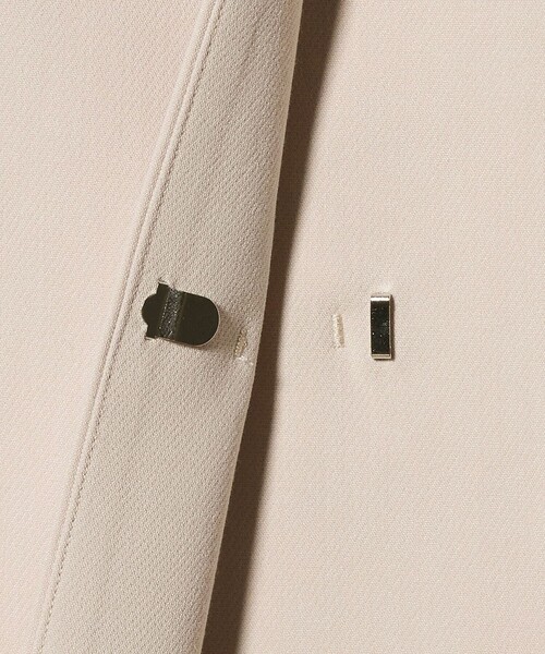 A DAY IN THE LIFE UNITED ARROWS(アデイインザライフユナイテッドアローズ)の「ダブルクロス ノーカラー ベルトコート<A DAY IN THE LIFE>(その他アウター・レディース・ブラック/ネイビー/ナチュラル・36/38)」の17枚目の写真