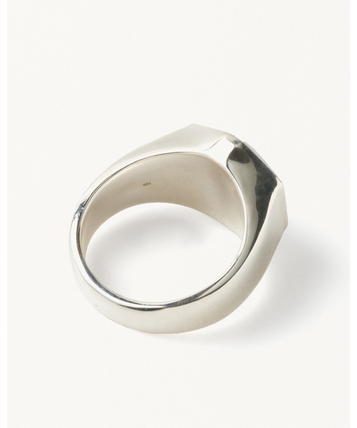 FORSOMEONE(フォーサムワン)の「FORSOMEONE W TM RING ONYX HOWLITE(リング・メンズ・シルバー・11/19)」の4枚目の写真