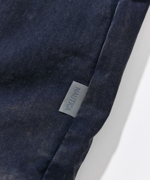 NAUTICA(ノーティカ)の「NAUTICA/ノーティカ フェード加工 ナイロン ジップパーカー /フードブルゾン(ブルゾン・メンズ・ブラック/ネイビー・MEDIUM/X-LARGE/LARGE)」の9枚目の写真