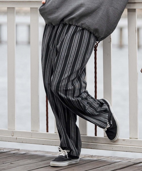 CAMBIO(カンビオ)の「mp14682-Stripe Wide Straight Pants ワイドストレートパンツ(CAM26SS-020)(その他パンツ・メンズ・ブラック/オフホワイト/ネイビー・L/M/S)」の2枚目の写真