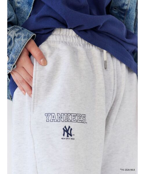 Ungrid（アングリッド）の「【MLB × New Era × Ungrid】スウェットパンツ（スウェットパンツ・レディース・ライトグレー/ネイビー/アイボリー・FREE）」の20枚目の写真