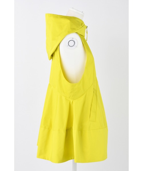 ENFOLD（エンフォルド）の「HOOD VEST（その他アウター・レディース・ライム・38）」の2枚目の写真