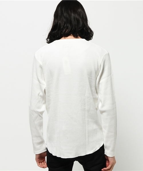 ikka（イッカ）の「ワッフルクルーネックTシャツ（Tシャツ/カットソー・メンズ・ブラック/ホワイト/ライトグレー・MEDIUM/X-LARGE/LARGE）」の5枚目の写真