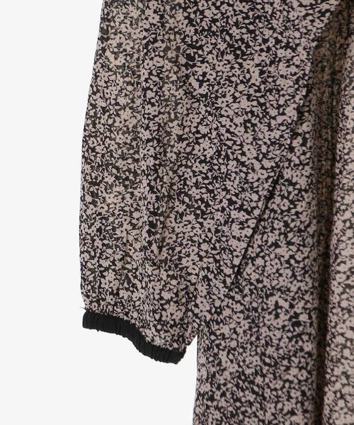 le.coeur blanc(ルクールブラン)の「Fanaka別注フラワー柄ワンピース(ワンピース・レディース・ブラック系その他・38)」の16枚目の写真