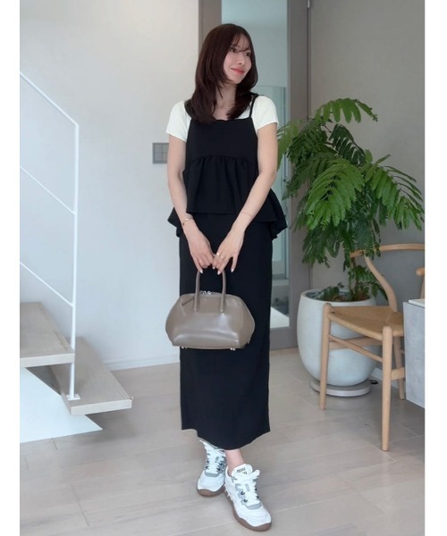 fifth(フィフス)の「【shieセレクト】ペプラムデザインドッキングキャミワンピース(ワンピース・レディース・ブラック/チャコールグレー・M/XS)」の10枚目の写真