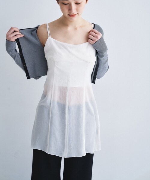 CODE A（コードエー）の「georgette cami（タンクトップ・レディース・ホワイト/チャコールグレー・00）」の4枚目の写真