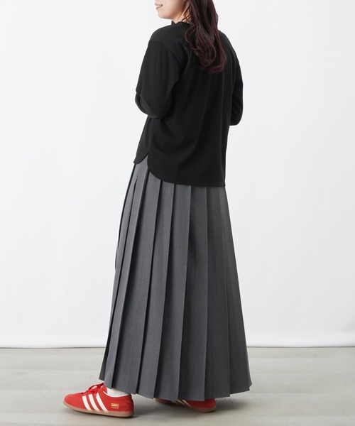 LUCA/LADY LUCK LUCA（ルカ/レディラックルカ）の「LC/LLL リブヘンリーネックプルオーバー（Tシャツ/カットソー・レディース・オフホワイト/グレー/ブラック/グレイッシュベージュ・FREE）」の6枚目の写真