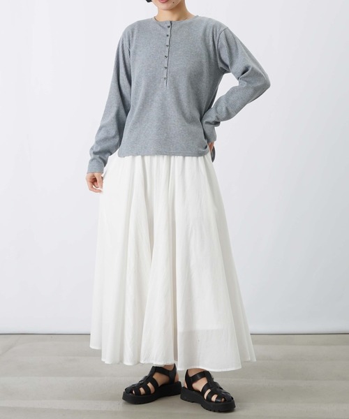 LUCA/LADY LUCK LUCA（ルカ/レディラックルカ）の「LC/LLL リブヘンリーネックプルオーバー（Tシャツ/カットソー・レディース・オフホワイト/グレー/ブラック/グレイッシュベージュ・FREE）」の13枚目の写真