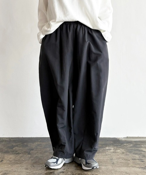 HARVESTY（ハーベスティ）の「HARVESTY / ハーベスティ EASY CIRCUS PANTS NYLON TUSSAH ナイロンタッサー サーカスパンツ（その他パンツ・レディース・チャコールグレー/アイボリー・0/1/2）」の2枚目の写真