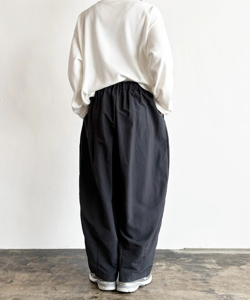 HARVESTY（ハーベスティ）の「HARVESTY / ハーベスティ EASY CIRCUS PANTS NYLON TUSSAH ナイロンタッサー サーカスパンツ（その他パンツ・レディース・チャコールグレー/アイボリー・0/1/2）」の16枚目の写真