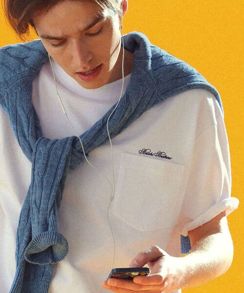 BROOKS BROTHERS(ブルックスブラザーズ)の「◆オンラインストア限定◆USAコットンジャージー ヘビーウェイト ミニロゴ ポケットTシャツ(Tシャツ/カットソー・メンズ・ホワイト/グレー/ネイビー・LARGE/MEDIUM/SMALL)」の5枚目の写真
