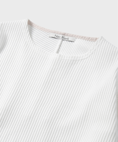 NONBLANK（ノンブランク）の「ワッフルボートネックTシャツ[ホワイト]（Tシャツ/カットソー・レディース・その他・LARGE/MEDIUM/X-LARGE）」の3枚目の写真