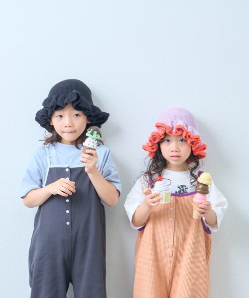 CIAOPANIC TYPY（チャオパニックティピー）の「【KIDS】クロシェ編みフリルハット（ハット・キッズ・バイオレット/ブラック・ONE SIZE）」の3枚目の写真