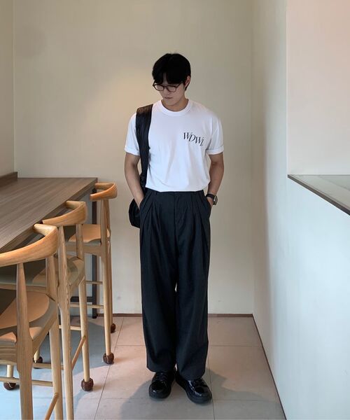 JUAN HOMME(ジュアンオム)の「ピンストライプマッドプリーツワイドトラウザー(チャコール)(スラックス・メンズ・その他・SMALL/MEDIUM/LARGE)」の17枚目の写真