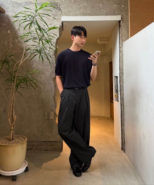 JUAN HOMME(ジュアンオム)の「ピンストライプマッドプリーツワイドトラウザー(チャコール)(スラックス・メンズ・その他・SMALL/MEDIUM/LARGE)」の19枚目の写真