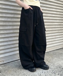 ワイドシルエットカーゴパンツ